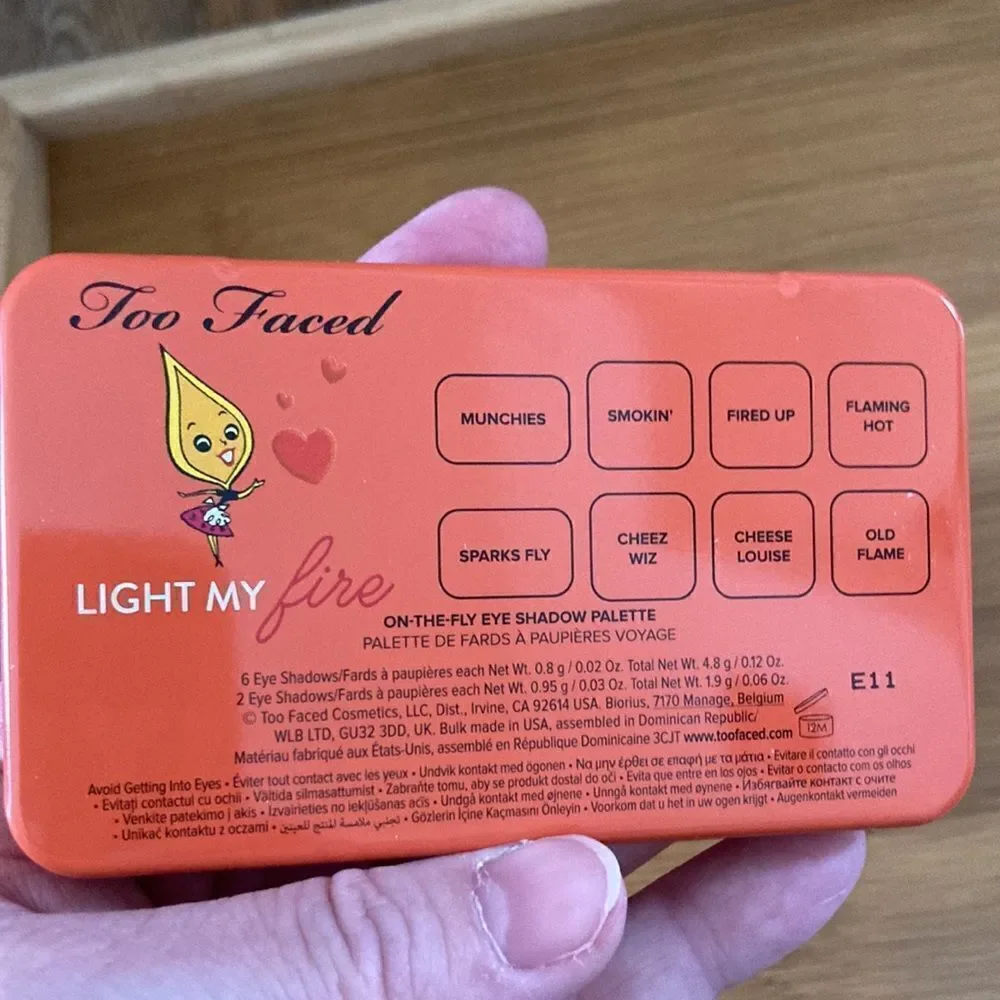 Too Faced On The Fly Eye Shadow Palette Light My Fire
